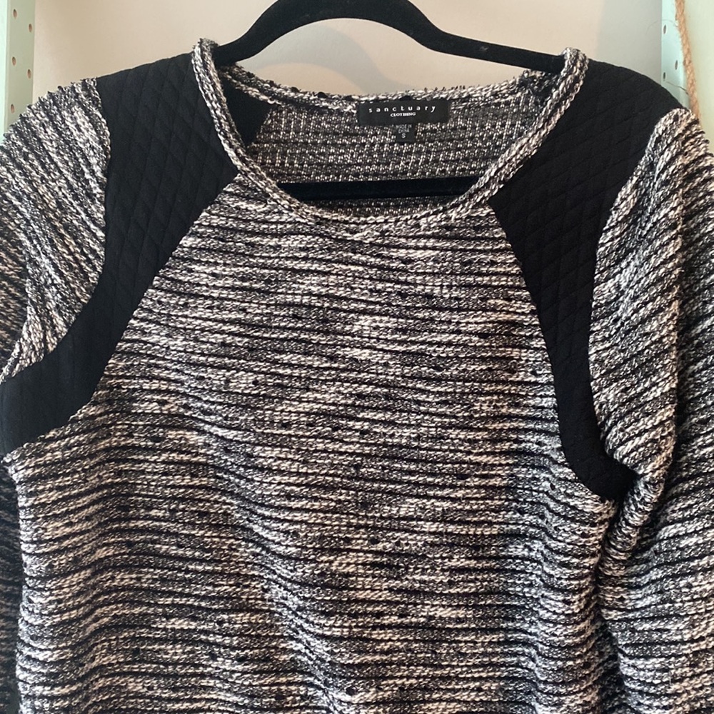Sanctuary Pullover Sweater - Picture 2 of 6